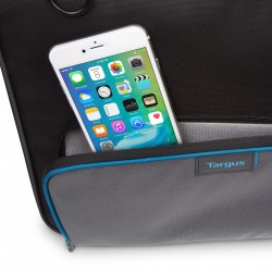 targus-116inch-dome-clamshell-8.jpg