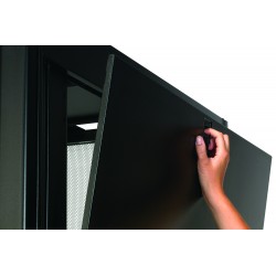 apc-armoire-netshelter-sx-noir-19-baie-42u-x-600-l-x-1070-p-portes-panneaux-lateraux-inclus-15.jpg